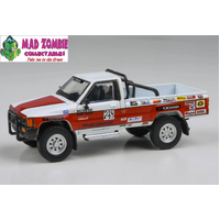 Para 64 1/64 - Toyota Hilux '87 Mojave 250 Diecast Model Car