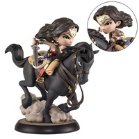 Wonder Woman Q-FIG MAX Figure