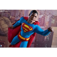 Superman - Superman 12" 1:6 Scale Action Figure (Free Shipping)