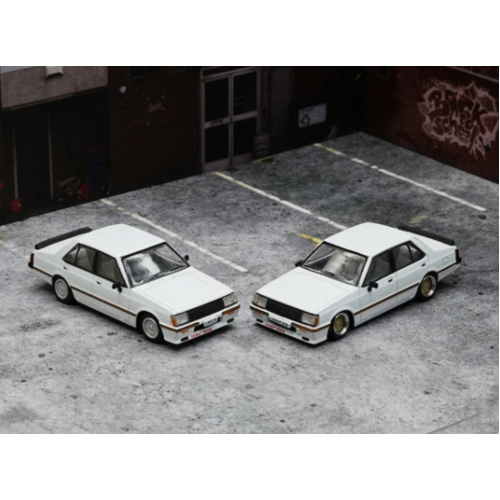 BM Creations 1:64 Scale - Mitsubishi Lancer EX2000 Turbo White