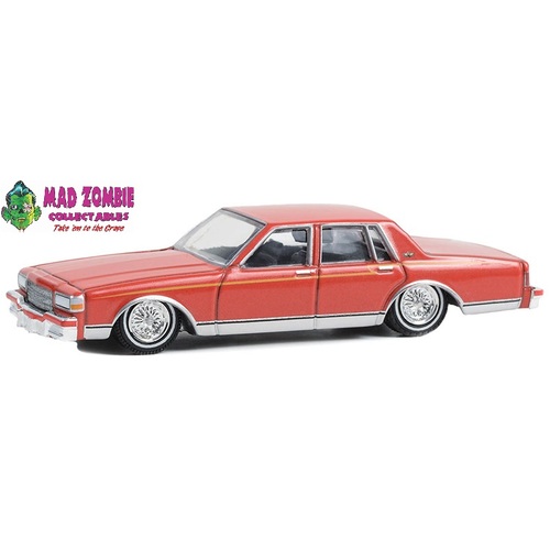 Greenlight 1:64 California Lowriders Series 3 – 1989 Chevrolet Caprice Classic – Custom Red with Yellow Stripes