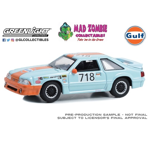 Greenlight 1/64 Gulf Oil Special Edition Series 1 - 1986 Ford Mustang GT #718