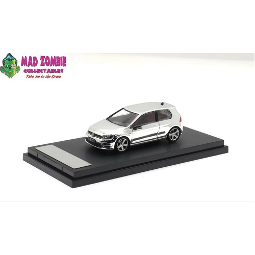Zoom 1/64 Scale - Volkswagen MK7 Golf R Chrome Silver