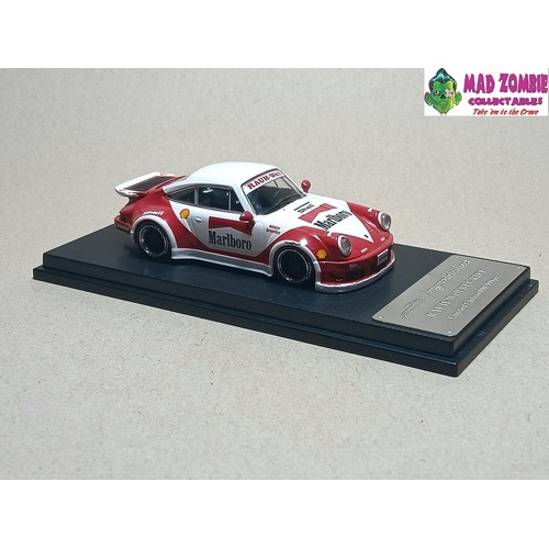 Model Collect 64 1/64 - 930 Whale Wing Marlboro - PRE-ORDER