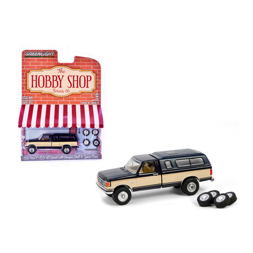 Greenlight 1:64 The Hobby Shop Series 16 - 1991 Ford F-150 XLT Lariat with Camper Shell & Spare Tires