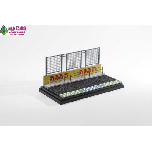 Get Fun 1/64 - F1 Pit Lane Pirelli Livery - PRE-ORDER