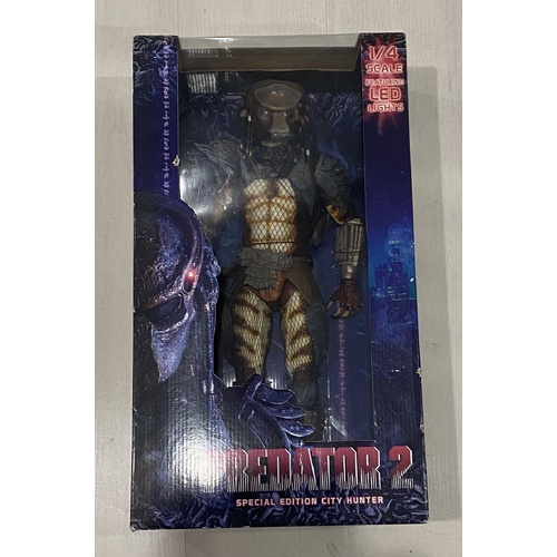 Predator 2 1/4 Scale Action Figure - Special Edition City Hunter - Sealed Untested - Pre-Loved