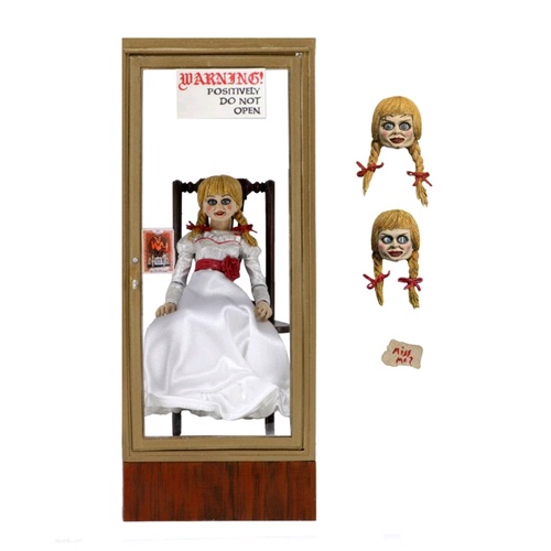 The Conjuring - Annabelle (3) Ultimate 7" Action Figure