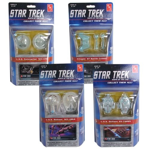 Star Trek Ships of the Line Snap-Fit Models Assortment 1:2500 scale model kits (Sold Separately)